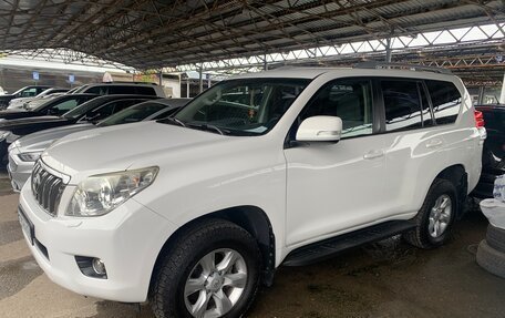 Toyota Land Cruiser Prado 150 рестайлинг 2, 2012 год, 2 750 000 рублей, 1 фотография