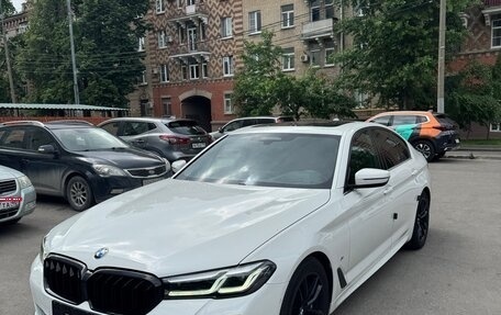 BMW 5 серия, 2021 год, 5 490 000 рублей, 1 фотография