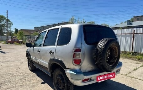Chevrolet Niva I рестайлинг, 2004 год, 169 000 рублей, 7 фотография