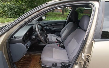 Nissan Almera, 2004 год, 290 000 рублей, 10 фотография