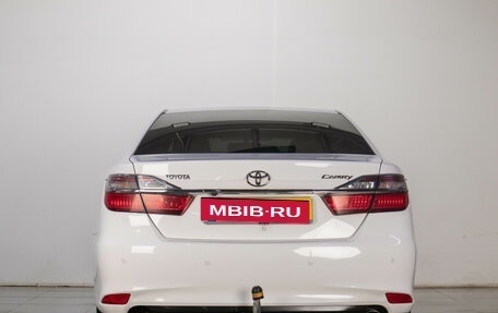 Toyota Camry, 2015 год, 2 099 000 рублей, 4 фотография