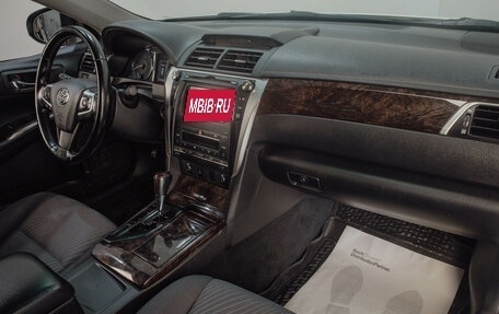 Toyota Camry, 2015 год, 2 099 000 рублей, 8 фотография