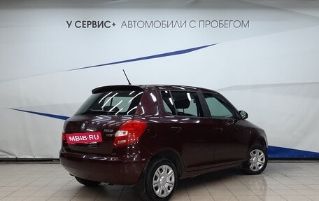 Skoda Fabia II, 2011 год, 750 000 рублей, 3 фотография
