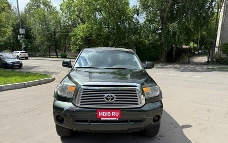 Toyota Tundra II, 2008 год, 2 800 000 рублей, 2 фотография