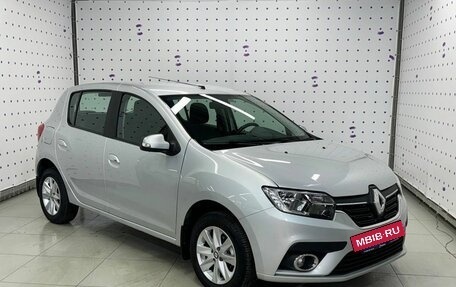 Renault Sandero II рестайлинг, 2019 год, 1 175 000 рублей, 2 фотография