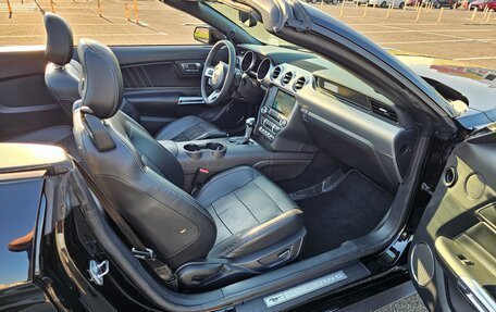 Ford Mustang VI рестайлинг, 2019 год, 2 690 000 рублей, 14 фотография