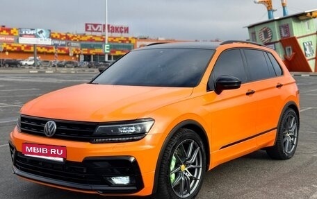 Volkswagen Tiguan II, 2019 год, 3 790 000 рублей, 2 фотография