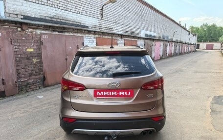 Hyundai Santa Fe III рестайлинг, 2013 год, 2 050 000 рублей, 3 фотография