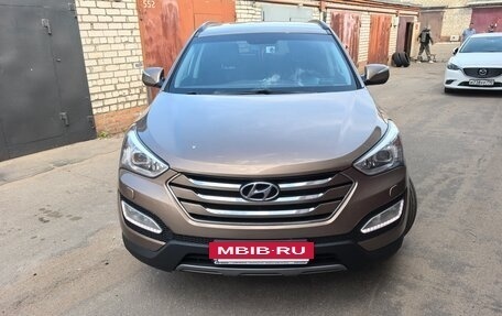 Hyundai Santa Fe III рестайлинг, 2013 год, 2 050 000 рублей, 2 фотография