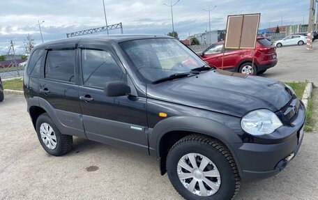 Chevrolet Niva I рестайлинг, 2010 год, 449 000 рублей, 2 фотография