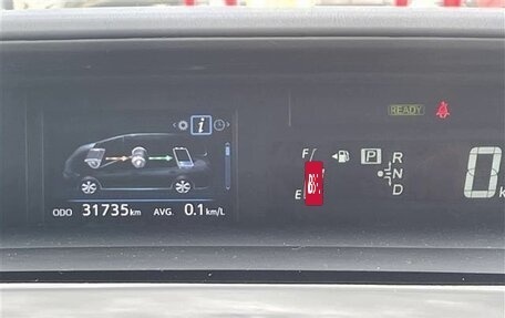Toyota Prius Alpha I (ZVW40/41), 2021 год, 1 635 000 рублей, 9 фотография