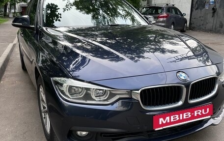 BMW 3 серия, 2017 год, 2 200 000 рублей, 2 фотография