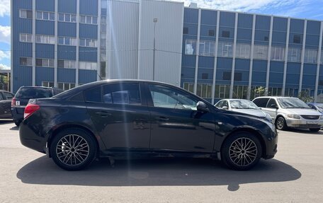 Chevrolet Cruze II, 2010 год, 650 000 рублей, 4 фотография