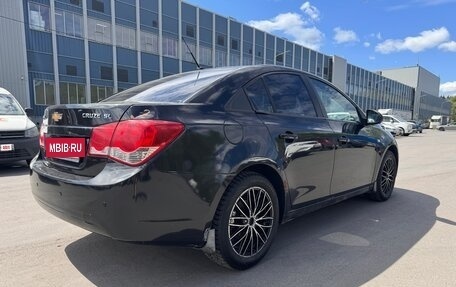 Chevrolet Cruze II, 2010 год, 650 000 рублей, 5 фотография