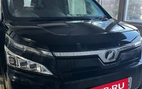 Toyota Voxy III, 2017 год, 2 150 000 рублей, 12 фотография