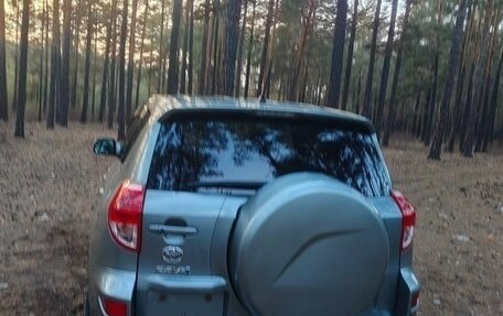 Toyota RAV4, 2006 год, 1 049 000 рублей, 4 фотография
