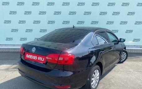 Volkswagen Jetta VI, 2013 год, 990 000 рублей, 4 фотография