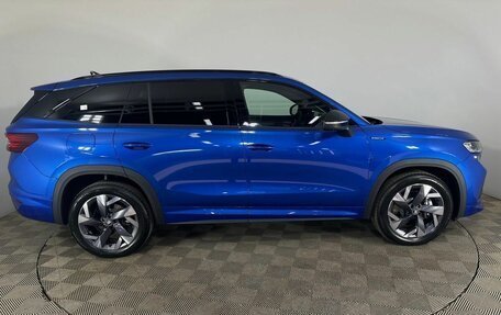 Skoda Kodiaq, 2025 год, 5 450 000 рублей, 4 фотография