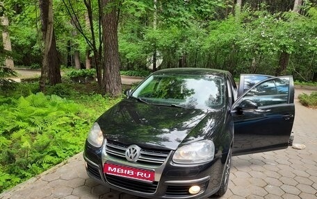 Volkswagen Jetta VI, 2010 год, 600 000 рублей, 1 фотография