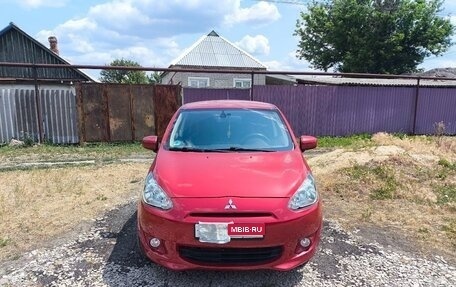 Mitsubishi Space Star II рестайлинг, 2014 год, 1 000 000 рублей, 1 фотография