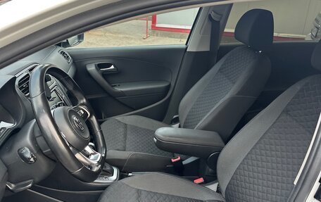 Volkswagen Polo VI (EU Market), 2018 год, 1 250 000 рублей, 6 фотография