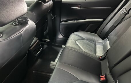 Toyota Camry, 2020 год, 3 100 000 рублей, 8 фотография
