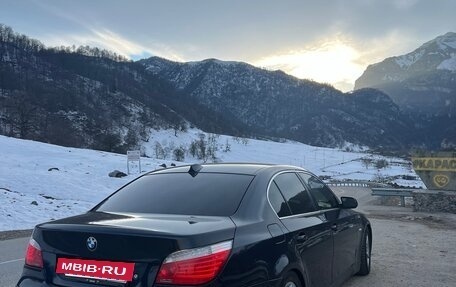 BMW 5 серия, 2004 год, 1 150 000 рублей, 3 фотография