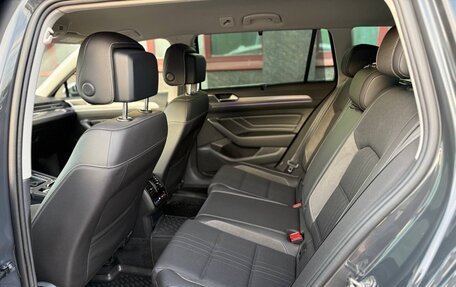 Volkswagen Passat B8 рестайлинг, 2020 год, 2 500 000 рублей, 14 фотография