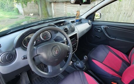Renault Duster I рестайлинг, 2014 год, 700 000 рублей, 4 фотография