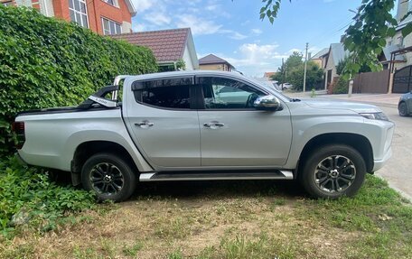 Mitsubishi L200 IV рестайлинг, 2021 год, 3 700 000 рублей, 3 фотография