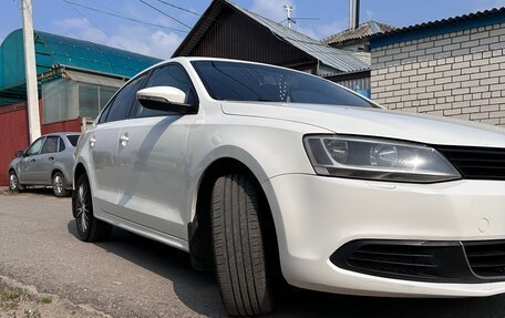 Volkswagen Jetta VI, 2012 год, 980 000 рублей, 3 фотография