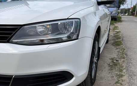 Volkswagen Jetta VI, 2012 год, 980 000 рублей, 13 фотография