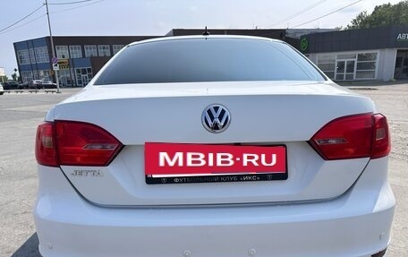Volkswagen Jetta VI, 2012 год, 980 000 рублей, 6 фотография