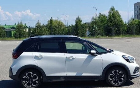 Honda Fit, 2020 год, 1 700 000 рублей, 3 фотография