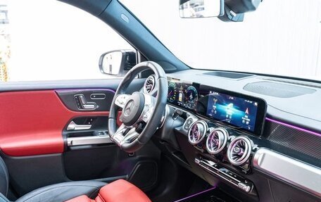 Mercedes-Benz GLB AMG, 2021 год, 4 550 000 рублей, 12 фотография