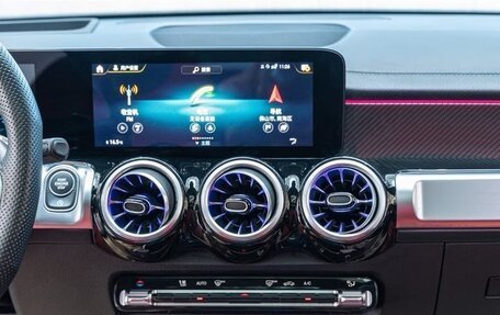 Mercedes-Benz GLB AMG, 2021 год, 4 550 000 рублей, 14 фотография
