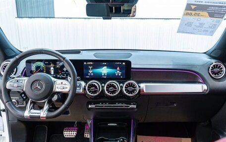 Mercedes-Benz GLB AMG, 2021 год, 4 550 000 рублей, 11 фотография