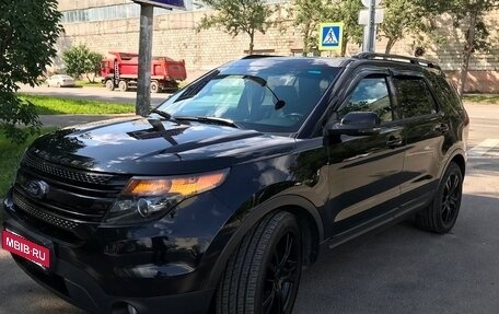 Ford Explorer VI, 2013 год, 1 250 000 рублей, 2 фотография