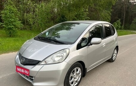 Honda Jazz II рестайлинг, 2011 год, 745 000 рублей, 1 фотография