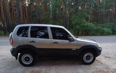 Chevrolet Niva I рестайлинг, 2011 год, 425 000 рублей, 1 фотография