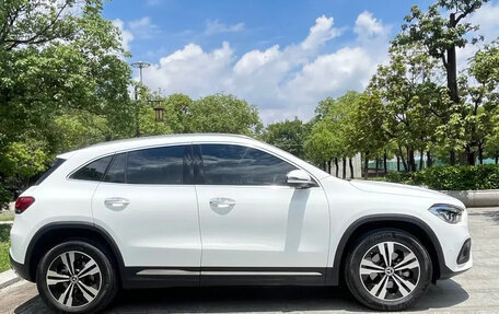 Mercedes-Benz GLA, 2020 год, 2 111 032 рублей, 4 фотография