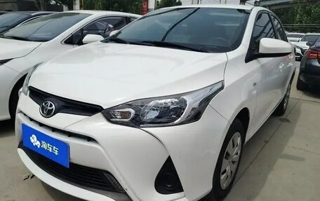 Toyota Yaris XP150 рестайлинг, 2022 год, 1 200 000 рублей, 9 фотография