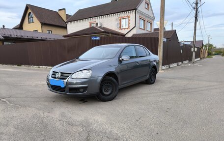 Volkswagen Jetta VI, 2010 год, 499 900 рублей, 3 фотография