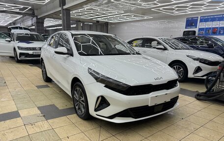 KIA K3, 2024 год, 2 240 000 рублей, 5 фотография