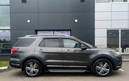 Ford Explorer VI, 2018 год, 2 399 000 рублей, 4 фотография