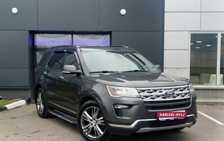 Ford Explorer VI, 2018 год, 2 399 000 рублей, 3 фотография