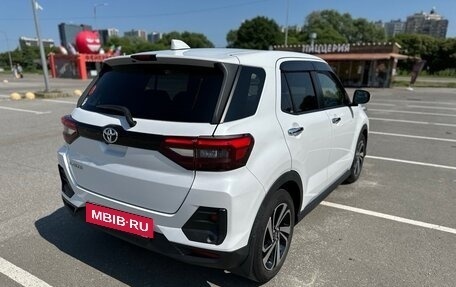 Toyota Raize I, 2020 год, 1 820 000 рублей, 12 фотография