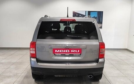 Jeep Liberty (Patriot), 2011 год, 999 000 рублей, 6 фотография