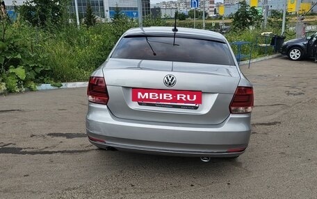 Volkswagen Polo VI (EU Market), 2017 год, 900 000 рублей, 4 фотография