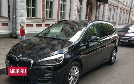 BMW 2 серия Grand Tourer F46 рестайлинг, 2017 год, 2 350 000 рублей, 3 фотография